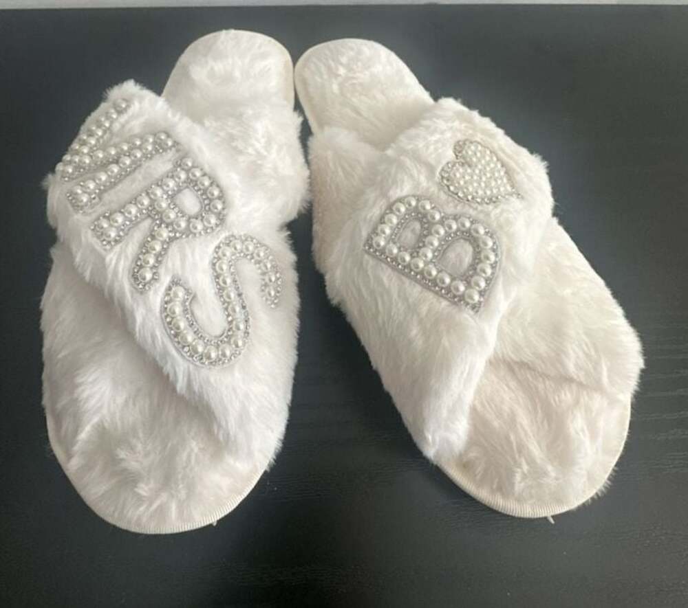 Personalized Mrs Slippers: Custom Bride Gift, Made to Order - Israel,
